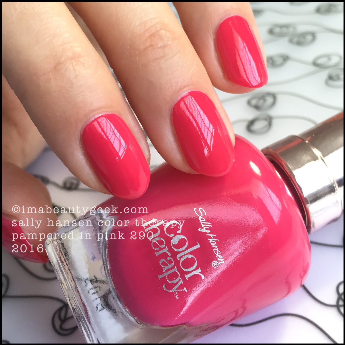 sally hansen color therapy 290 pampered in pink