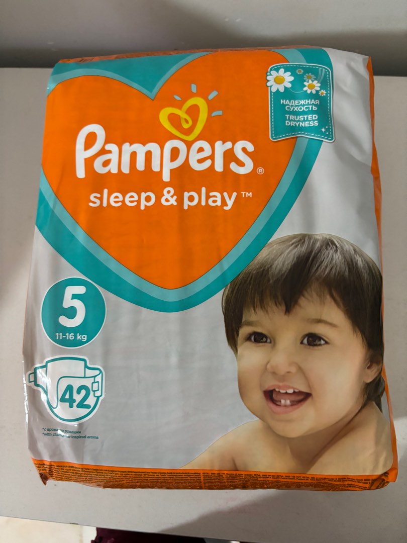 uch pampers sleep and play 5