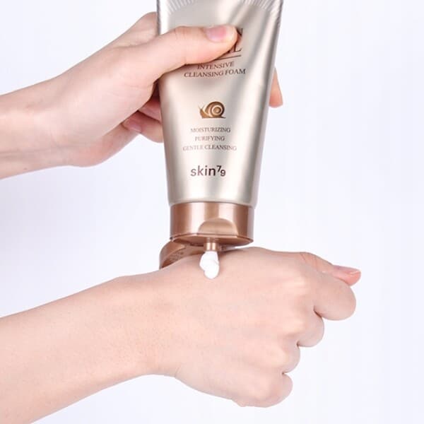 skin79 oczyszczając pianka do twarzy golden snail intensive cleansing foam