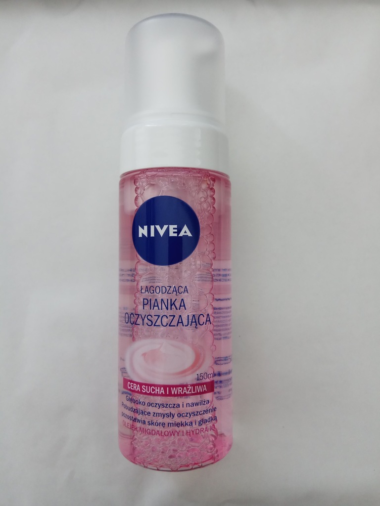 pianka nivea do mycia twarzy