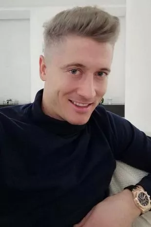 robert lewandowski blond szampon